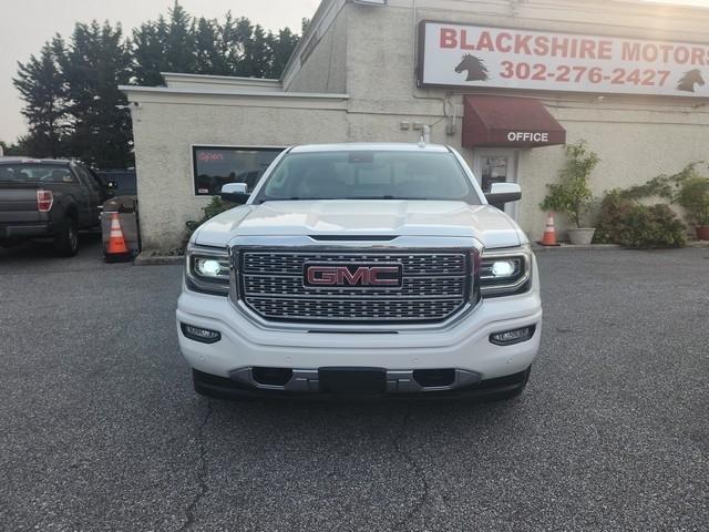 GMC Sierra 1500 4WD Crew Cab 153.0" Denali 2017