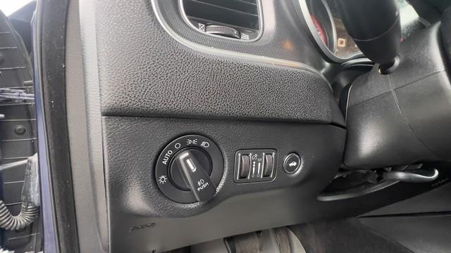 Dodge Charger 4dr Sdn SXT AWD 2015