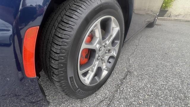 Dodge Charger 4dr Sdn SXT AWD 2015