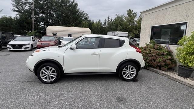 Nissan Juke 5dr Wgn I4 CVT SL AWD 2011