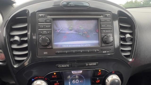 Nissan Juke 5dr Wgn I4 CVT SL AWD 2011