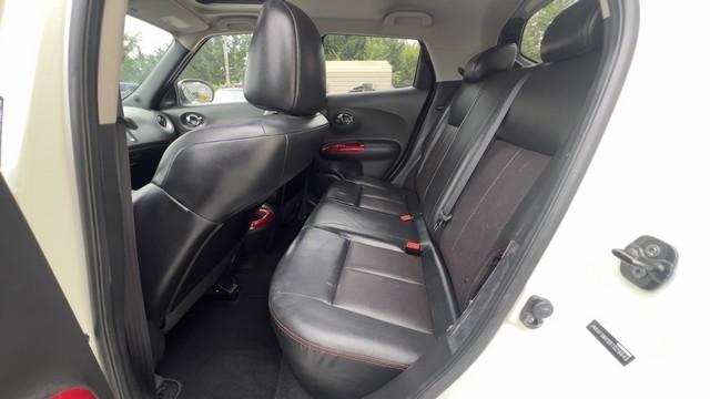 Nissan Juke 5dr Wgn I4 CVT SL AWD 2011