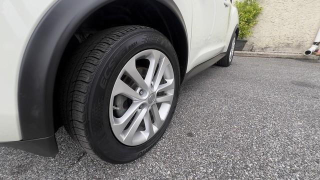 Nissan Juke 5dr Wgn I4 CVT SL AWD 2011