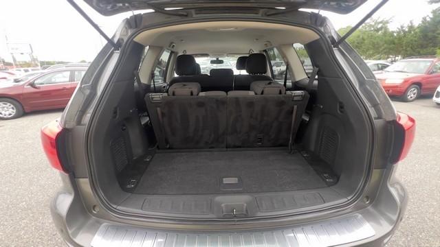Nissan Pathfinder 4x4 SV 2018