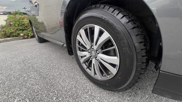 Nissan Pathfinder 4x4 SV 2018