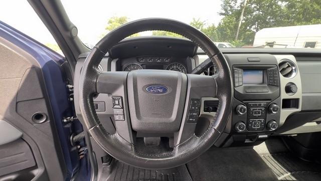 Ford F-150 4WD SuperCrew 145" King Ranch 2013