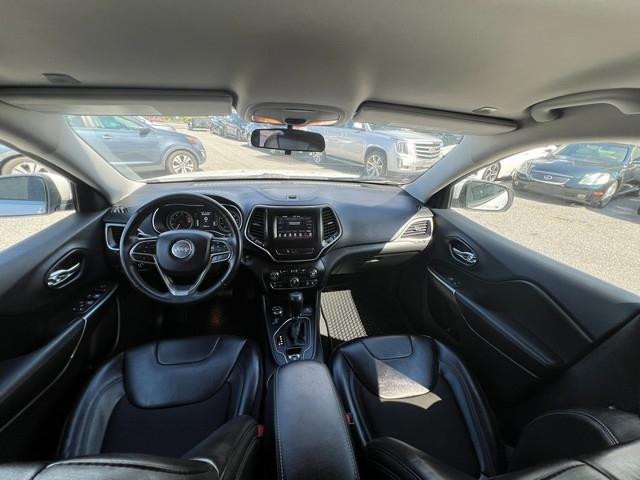 Jeep Cherokee Latitude Plus 4x4 2019
