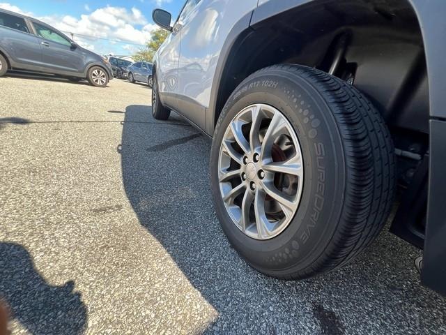 Jeep Cherokee Latitude Plus 4x4 2019