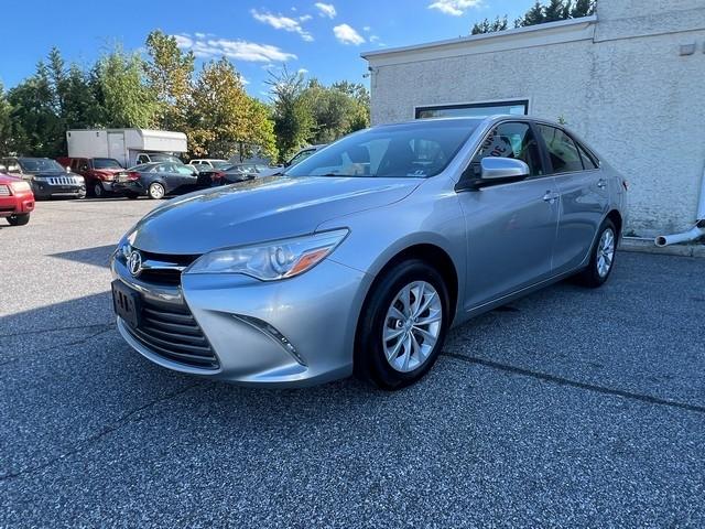 Toyota Camry XLE Auto (Natl) 2017