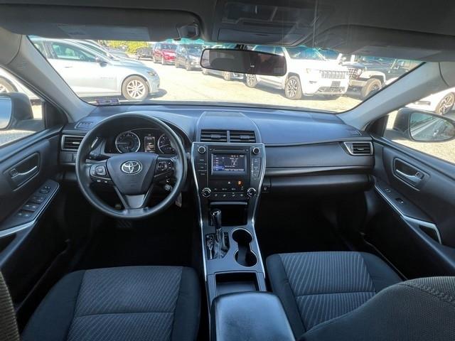 Toyota Camry XLE Auto (Natl) 2017