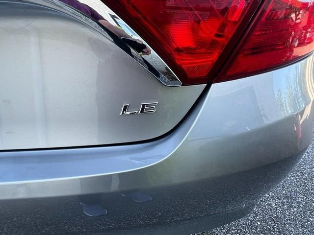 Toyota Camry XLE Auto (Natl) 2017