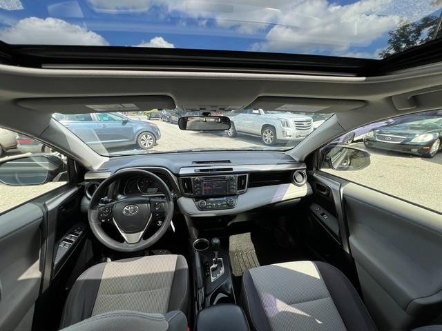 Toyota RAV4 AWD 4dr XLE (Natl) 2013