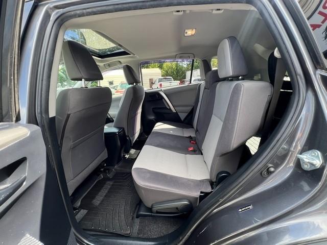 Toyota RAV4 AWD 4dr XLE (Natl) 2013