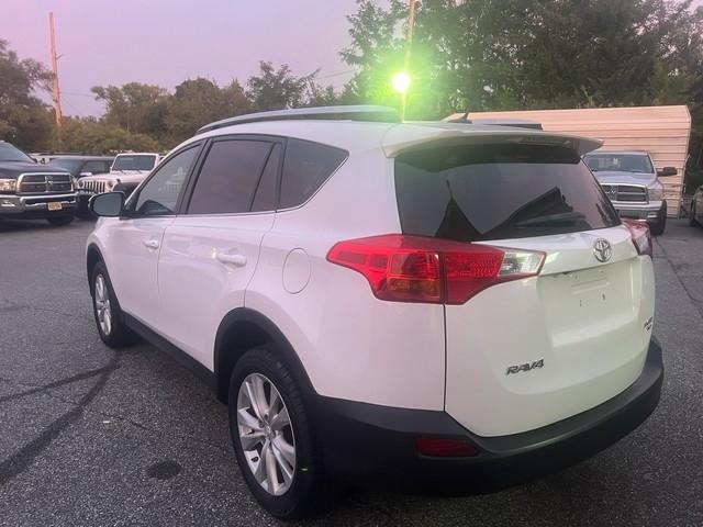 Toyota RAV4 AWD 4dr Limited (Natl) 2014