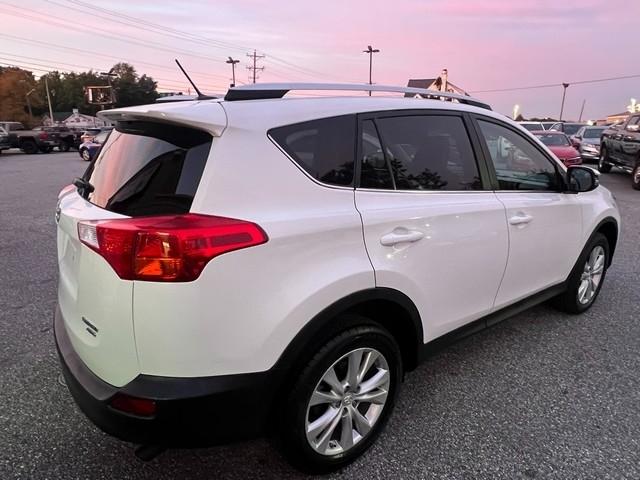 Toyota RAV4 AWD 4dr Limited (Natl) 2014