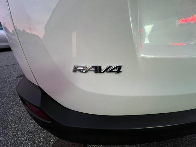 Toyota RAV4 AWD 4dr Limited (Natl) 2014