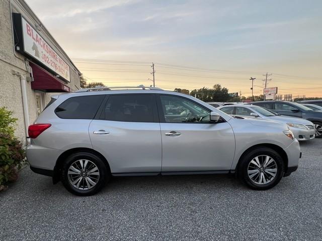 Nissan Pathfinder 4x4 SL 2017