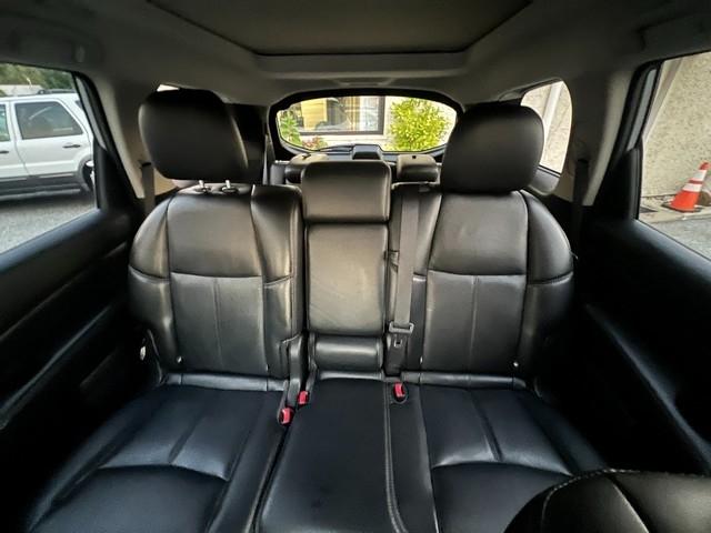 Nissan Pathfinder 4x4 SL 2017