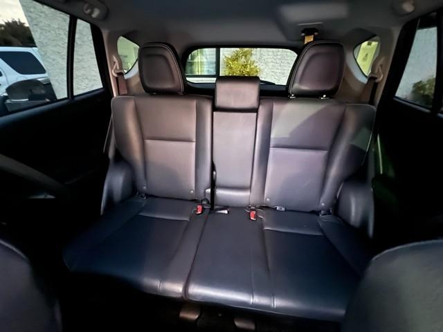 Toyota RAV4 Limited AWD (Natl) 2018