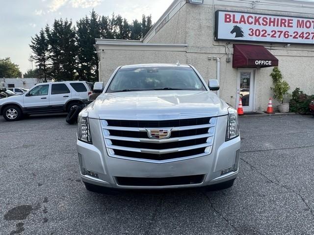 Cadillac Escalade 4WD 4dr Luxury 2019