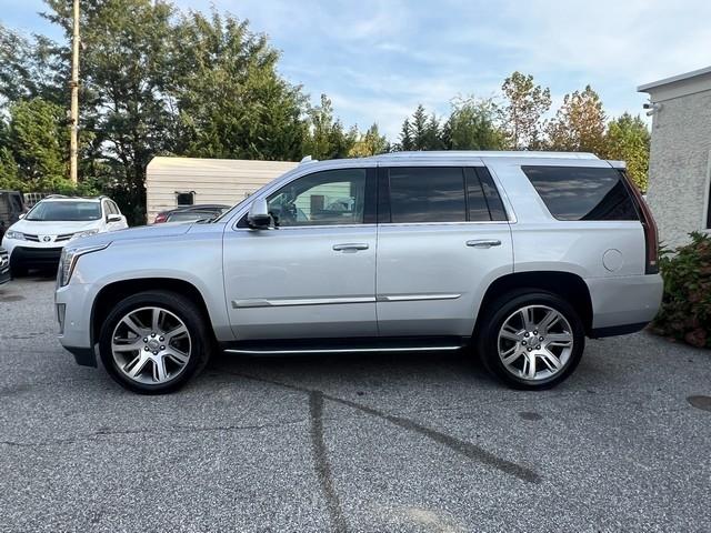 Cadillac Escalade 4WD 4dr Luxury 2019
