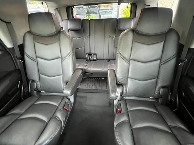 Cadillac Escalade 4WD 4dr Luxury 2019