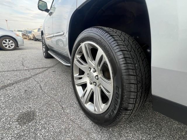 Cadillac Escalade 4WD 4dr Luxury 2019