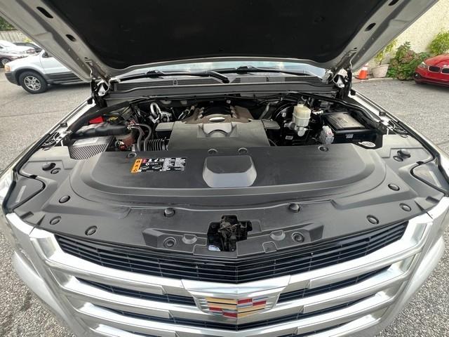 Cadillac Escalade 4WD 4dr Luxury 2019