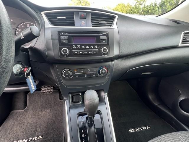 Nissan Sentra S CVT 2017