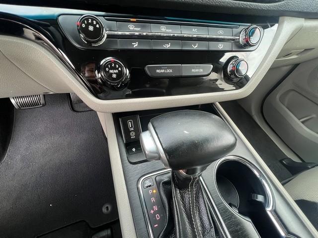 Kia Sedona EX FWD 2019