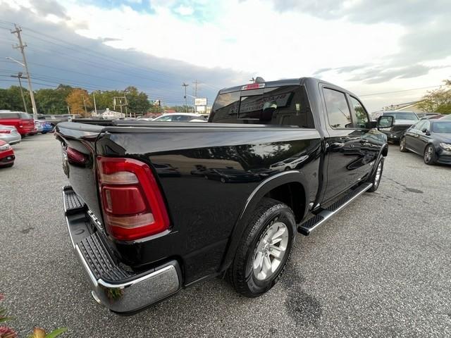 RAM 1500 Laramie 4x4 Crew Cab 5'7" Box 2021