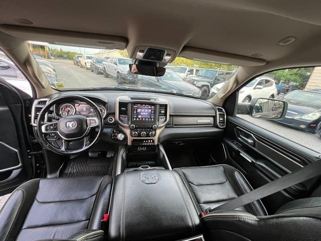 RAM 1500 Laramie 4x4 Crew Cab 5'7" Box 2021