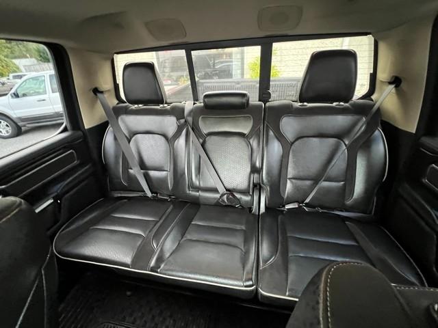 RAM 1500 Laramie 4x4 Crew Cab 5'7" Box 2021