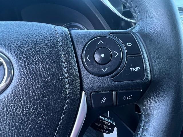 Toyota Corolla 50th Anniversary Special Edition CVT (Natl) 2017