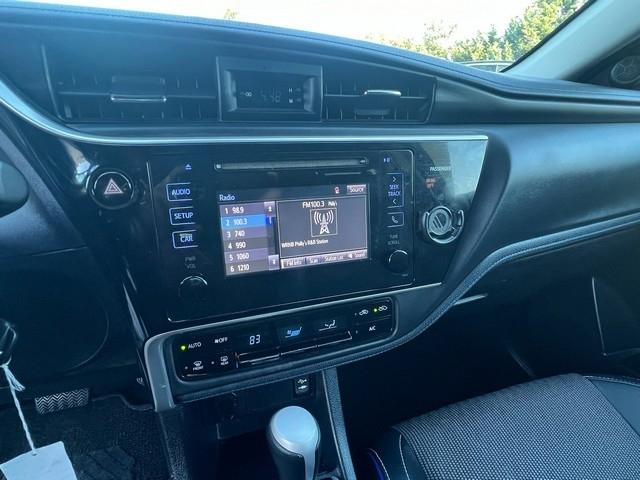 Toyota Corolla 50th Anniversary Special Edition CVT (Natl) 2017