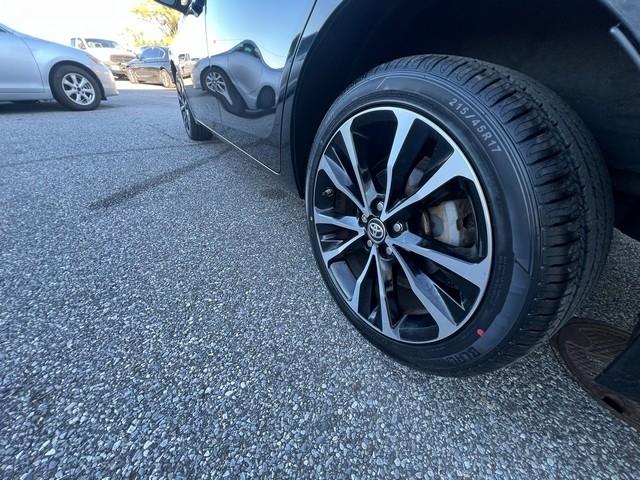 Toyota Corolla 50th Anniversary Special Edition CVT (Natl) 2017