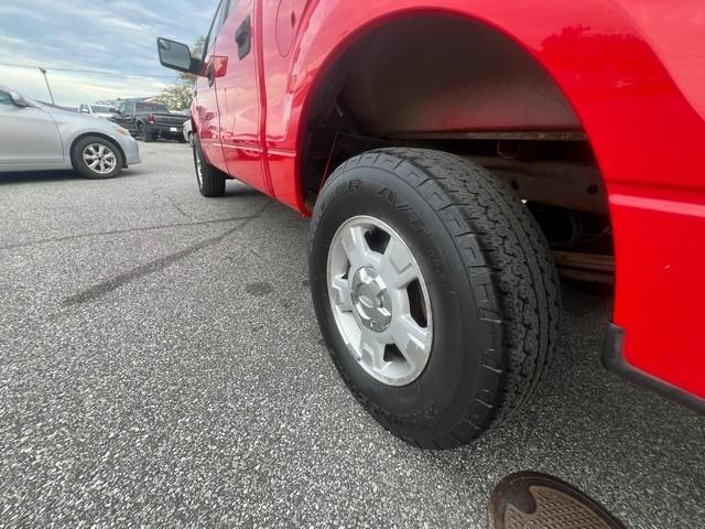 Ford F-150 4WD SuperCrew 145" Platinum 2013