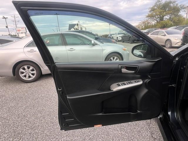 Toyota Camry 4dr Sdn I4 Auto SE Sport Limited Edition (Natl) 2012