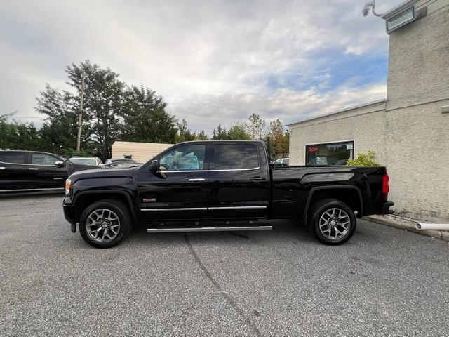 GMC Sierra 1500 4WD Crew Cab 143.5" SLT 2015