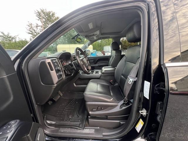 GMC Sierra 1500 4WD Crew Cab 143.5" SLT 2015