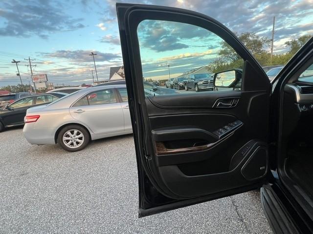 Chevrolet Tahoe 4WD 4dr LT 2015