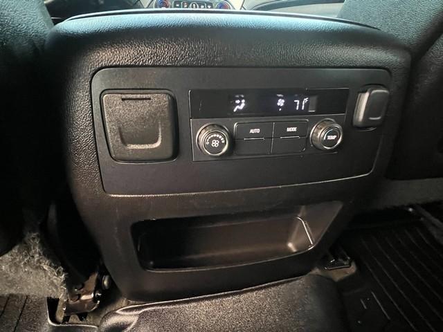 Chevrolet Tahoe 4WD 4dr LT 2015