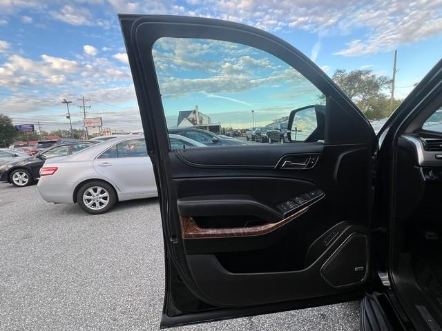 Chevrolet Tahoe 4WD 4dr Premier 2020