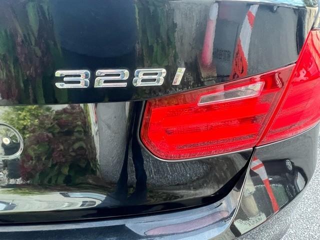 BMW 3 Series 4dr Sdn 328i xDrive AWD SULEV 2015
