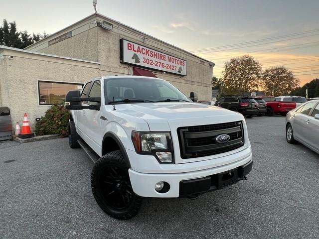 Ford F-150 4WD SuperCrew 145" Platinum 2013
