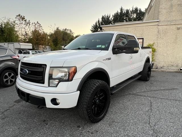 Ford F-150 4WD SuperCrew 145" Platinum 2013