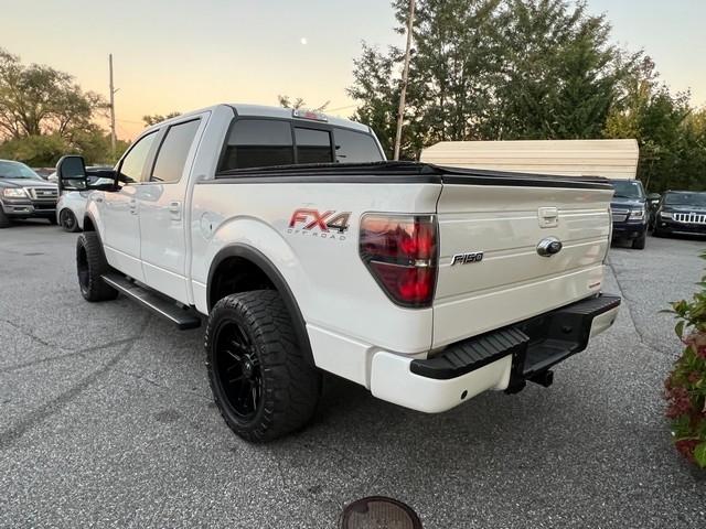 Ford F-150 4WD SuperCrew 145" Platinum 2013