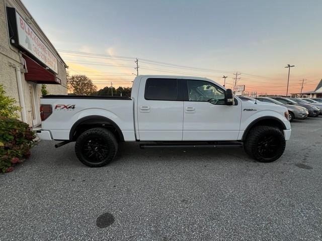 Ford F-150 4WD SuperCrew 145" Platinum 2013