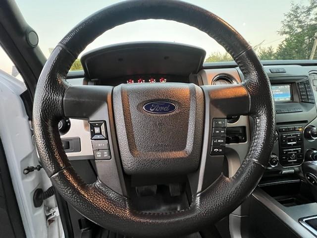 Ford F-150 4WD SuperCrew 145" Platinum 2013