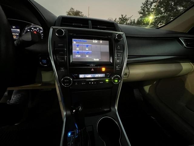 Toyota Camry XLE Auto (Natl) 2017